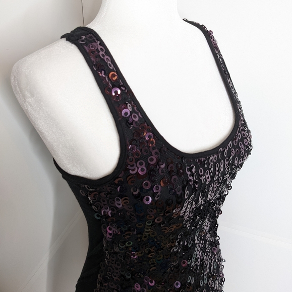 Sale ends TODAY! 3/$15 & under items to put in your bundle💼 or likes - Picture 15 of 16